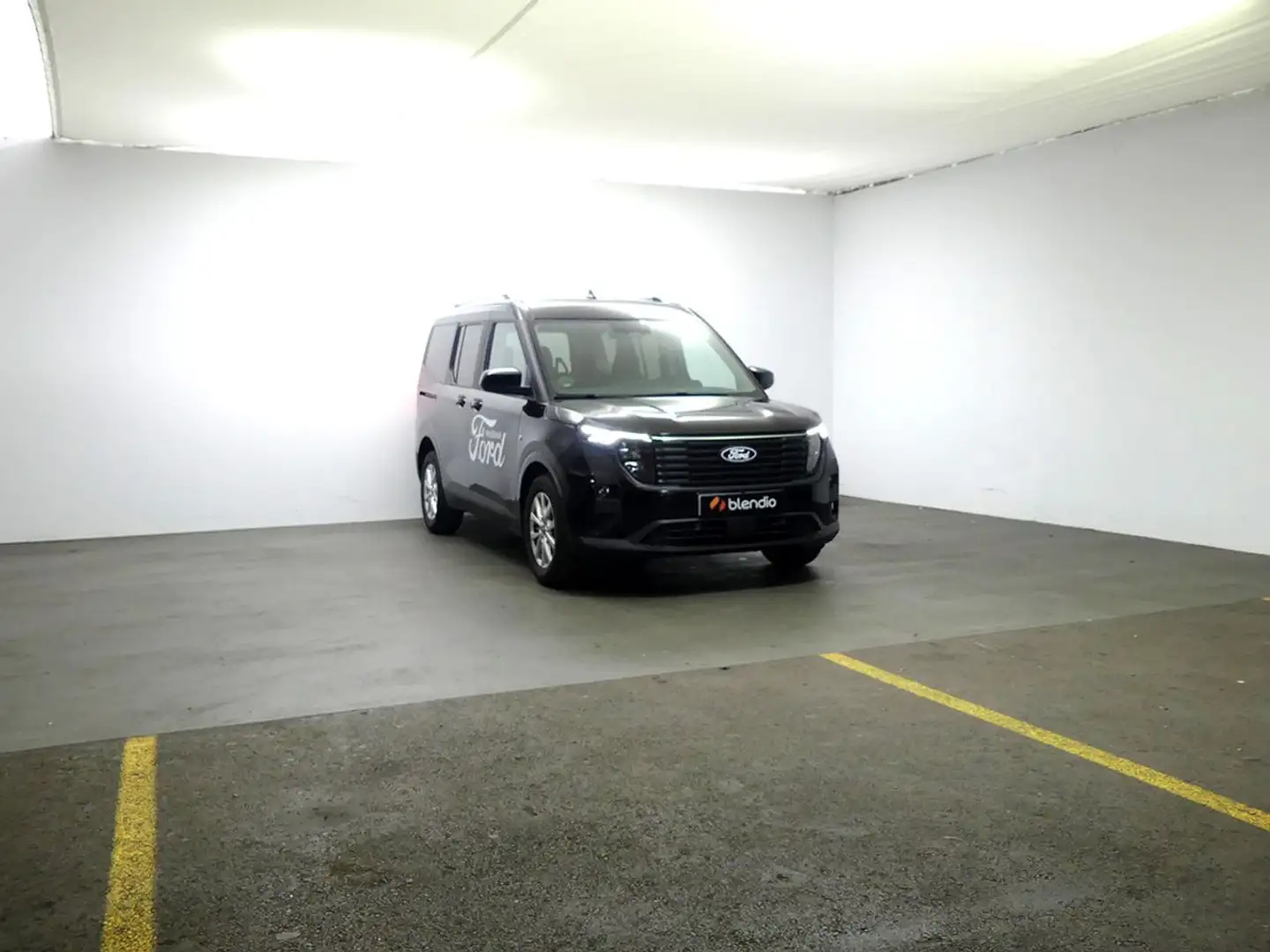 Ford Tourneo Courier 1.0 Ecoboost Titanium Negro - 2