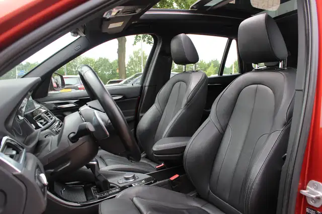 BMW X1 view 4