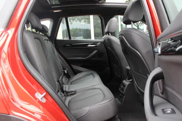 BMW X1 view 12