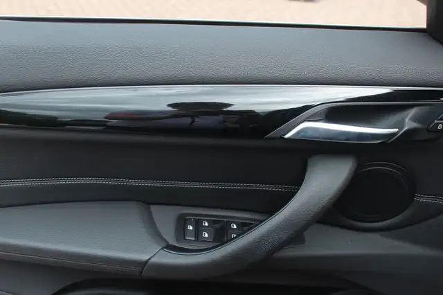 BMW X1 view 29