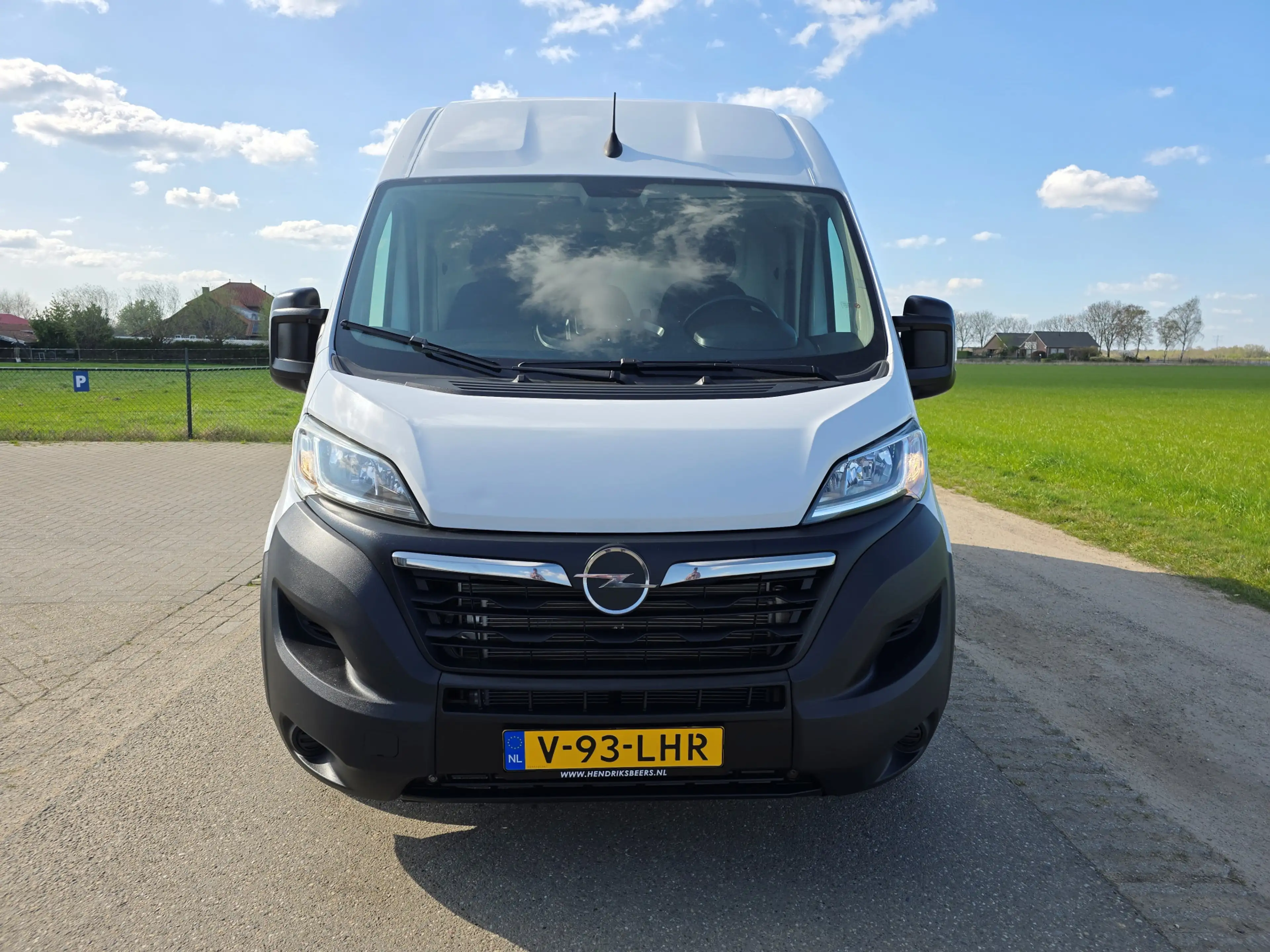 Opel Movano 2.2D 140 L2H2 3.5T - 140 Pk - Euro 6 - ParkeerCame — photo 10