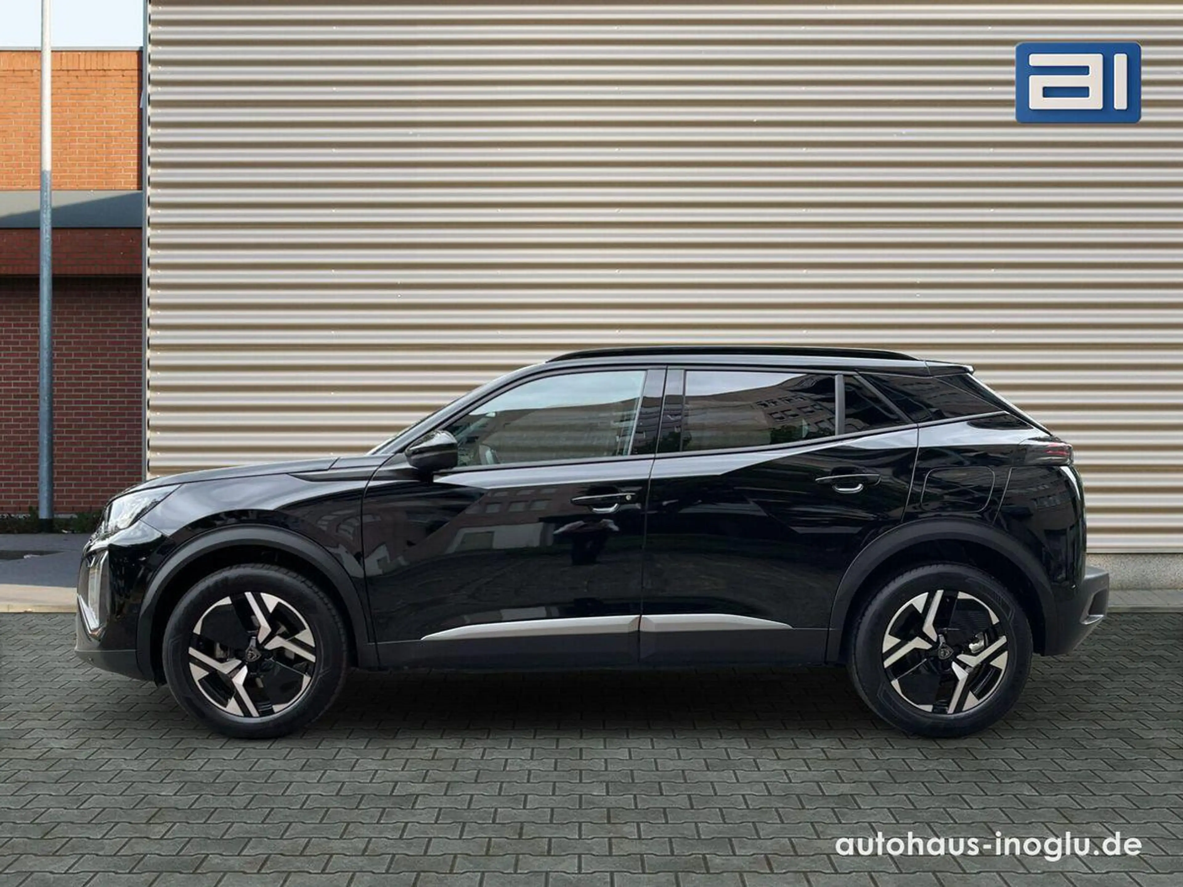Peugeot 2008 1.2 PureTech Allure EAT8 Navi+R-Kam+LED+ACC+PDC+ — photo 2