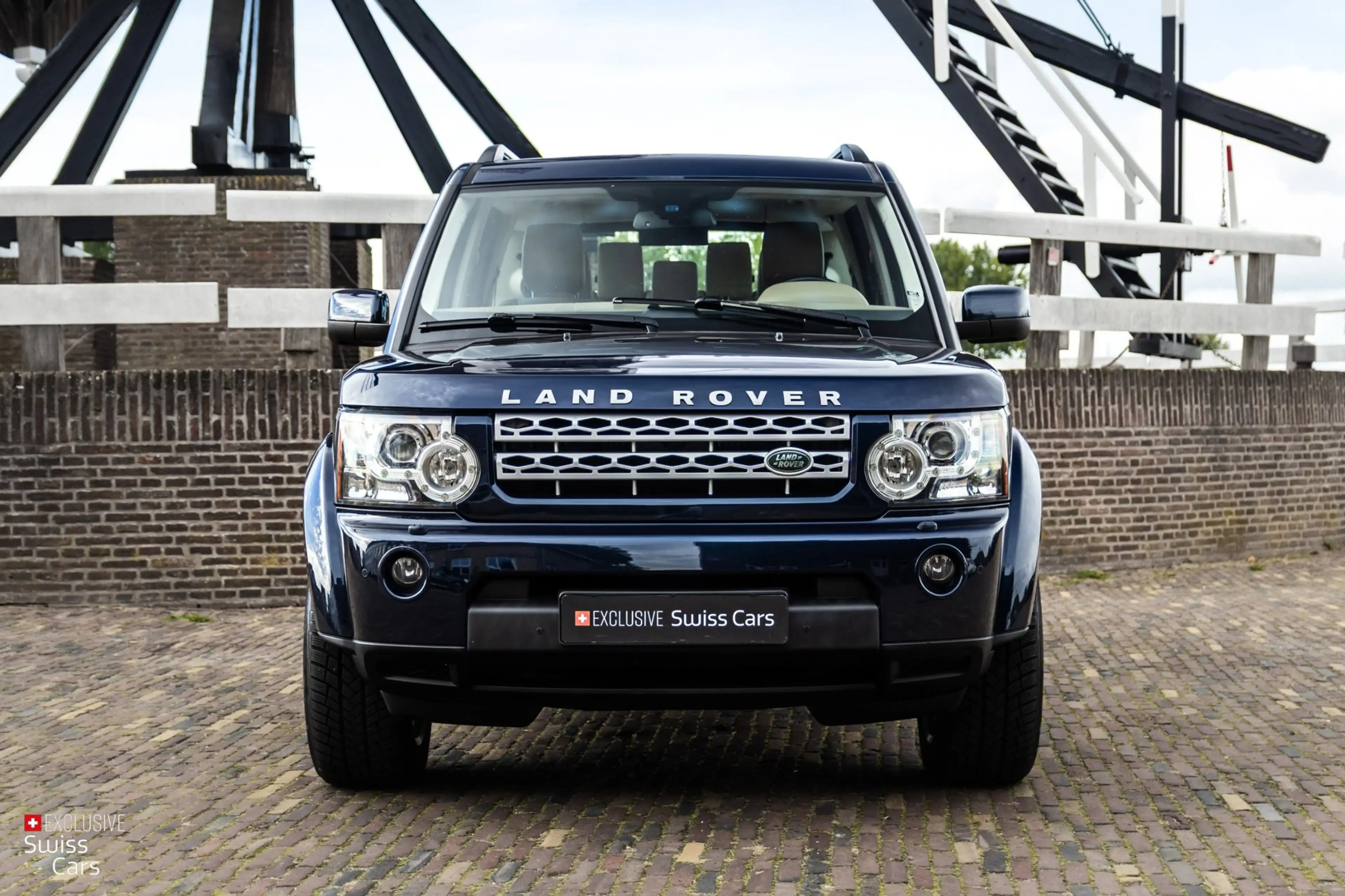 Land Rover Discovery 3.0 SDV6 HSE | 7-Persoons | Windsor Leder | Panora — photo 3