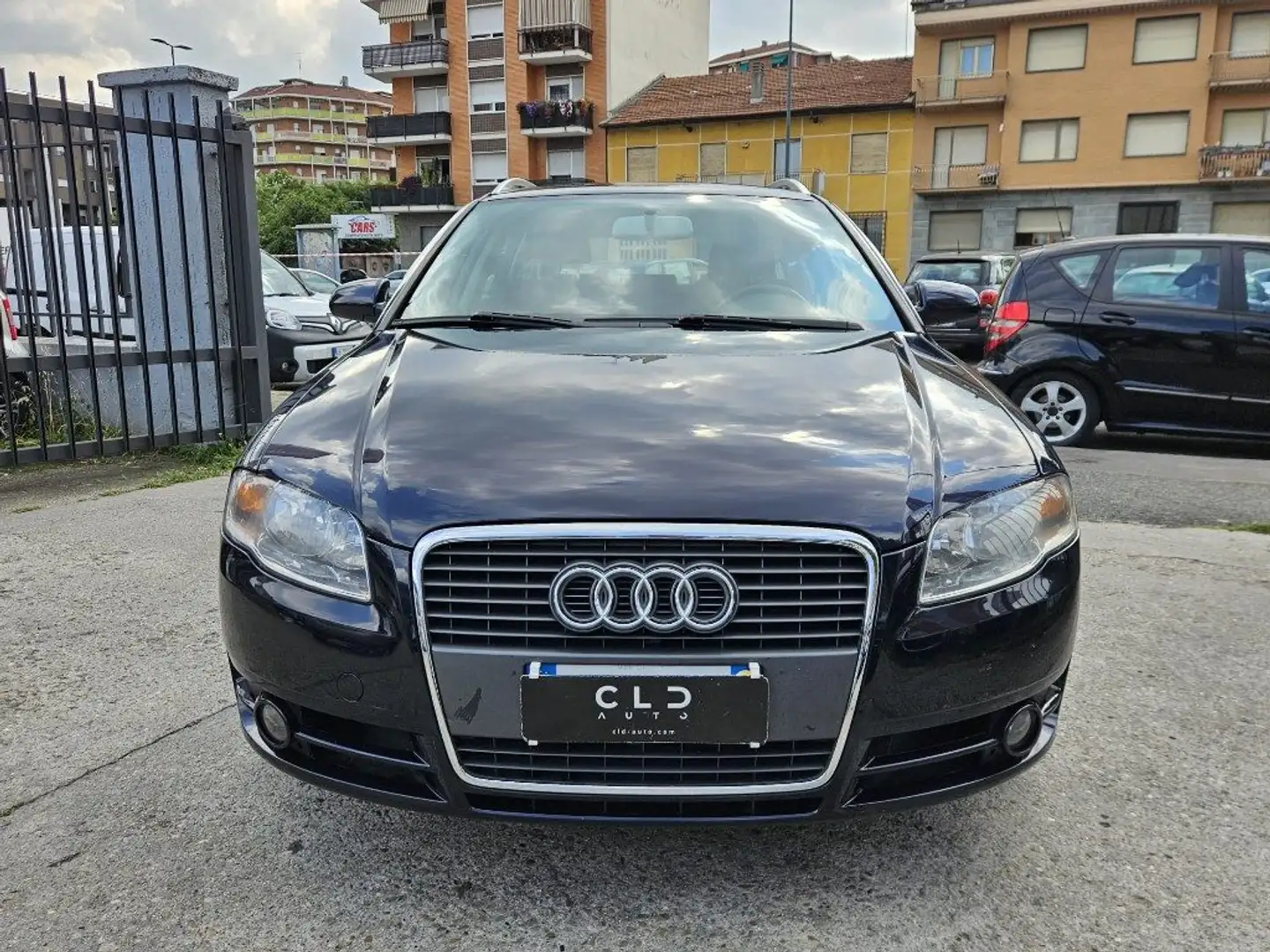 Audi A4 2.0/170CV 16V TDI F.AP. Avant Černá - 2