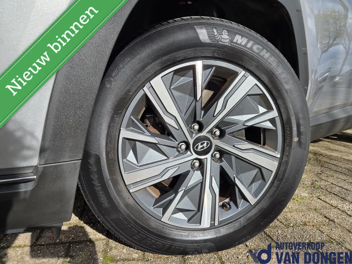 Hyundai TUCSON 1.6 T-GDI HEV Comfort Smart | Full Hybrid 230 PK Argent - 2