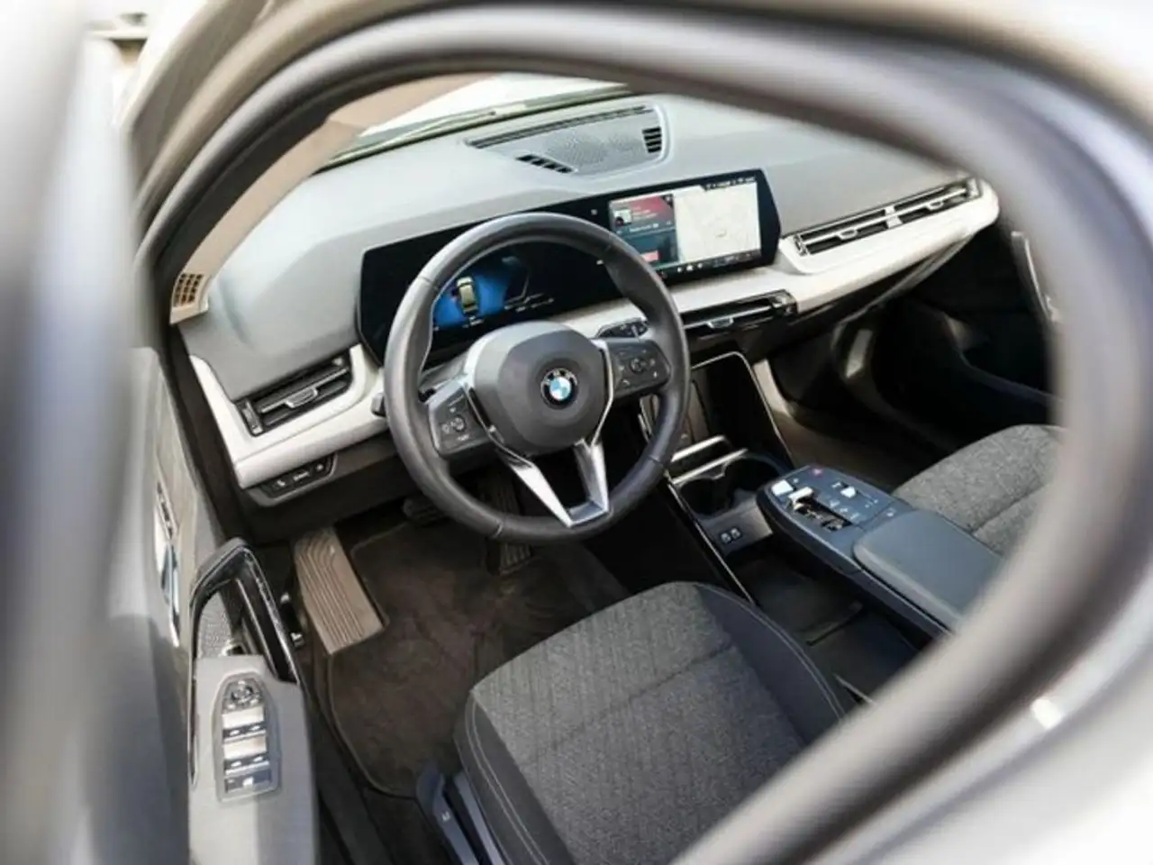 BMW X1 sDrive 20i TETTO APRIBILE 5