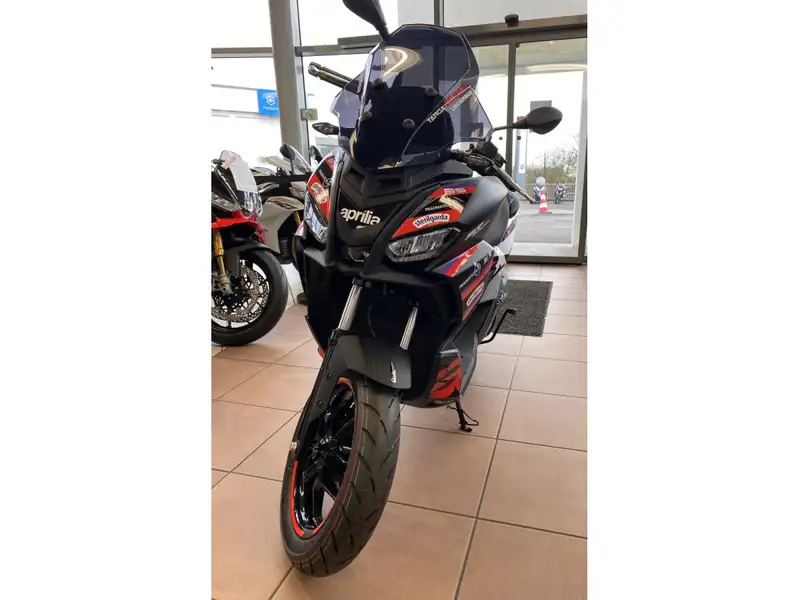 Aprilia SR 125 - foto 2