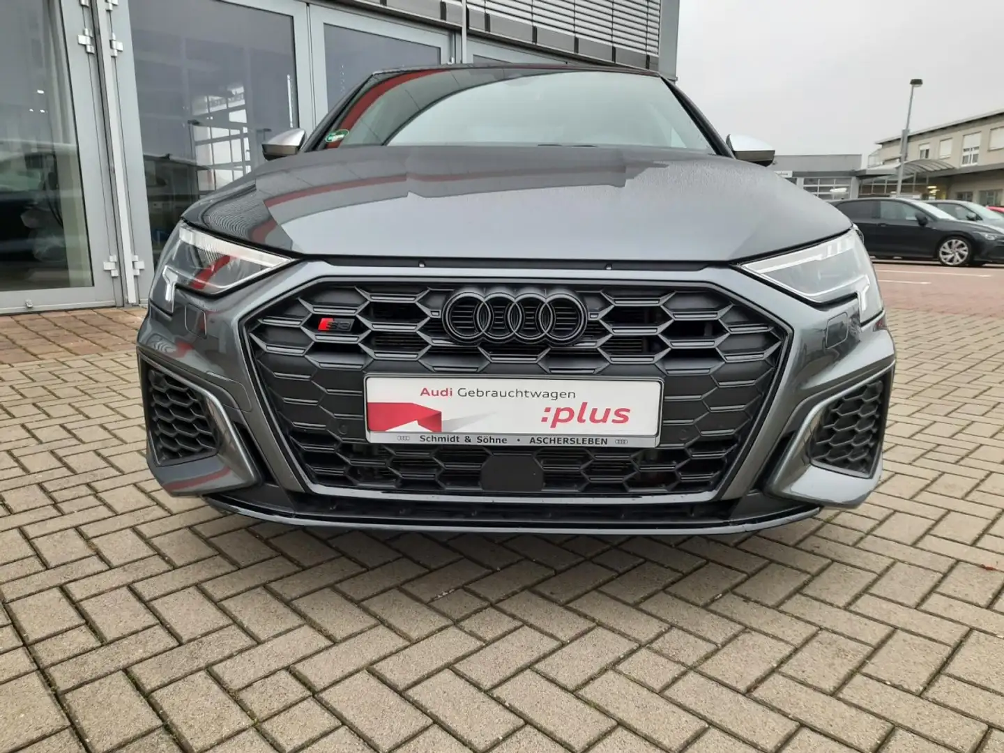 Audi S3 quattro 2.0 TFSI S-tronic DACH, B&O, HEAD,ACC Grau - 2