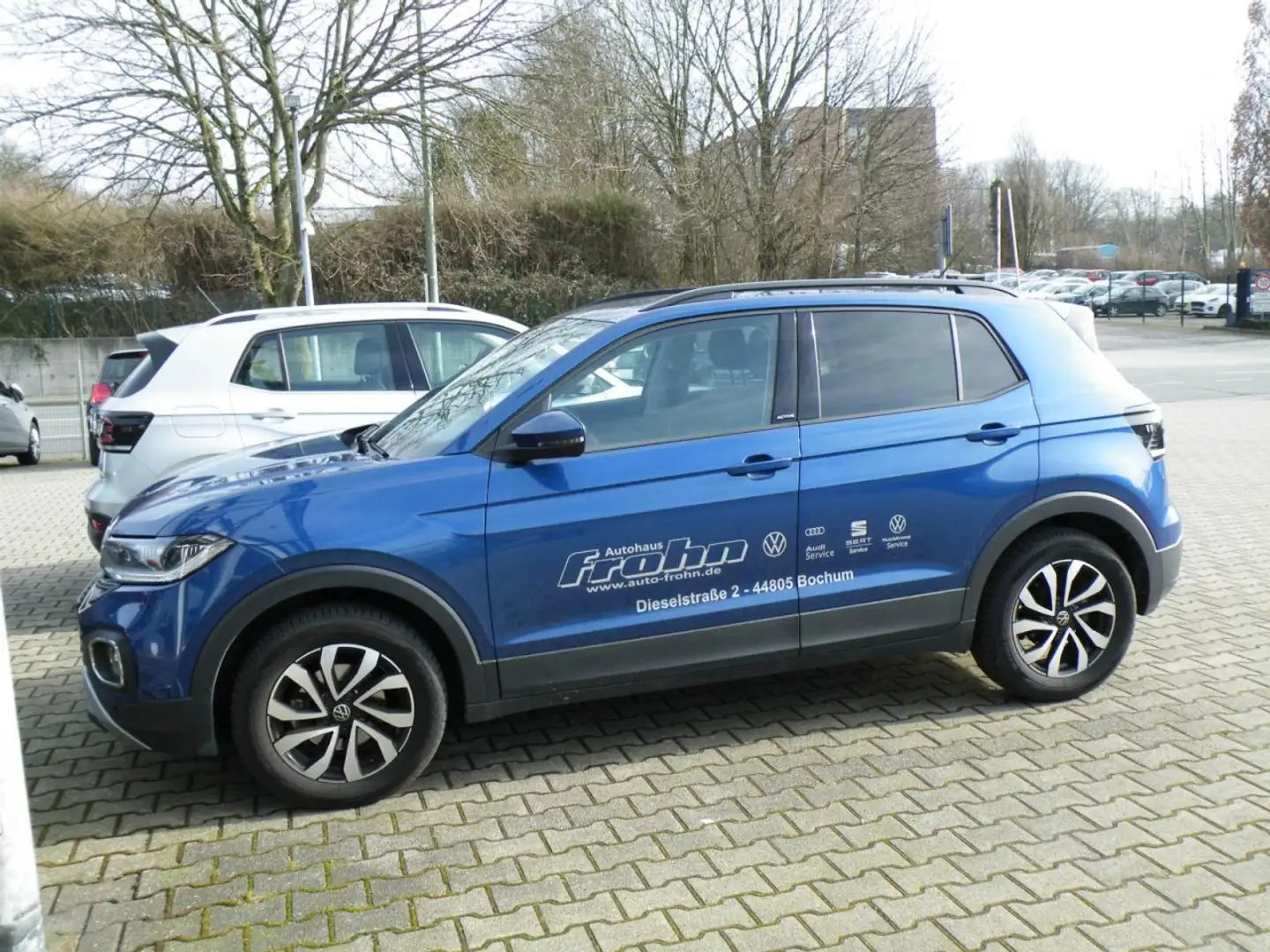 Volkswagen T-Cross Live Klima Navi Einparkhilfe Fenster el. Blau - 2