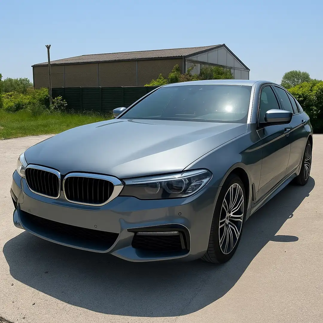 BMW 540 te koop bmw 540i  M - luxe, comfort, prestatie Šedá - 2