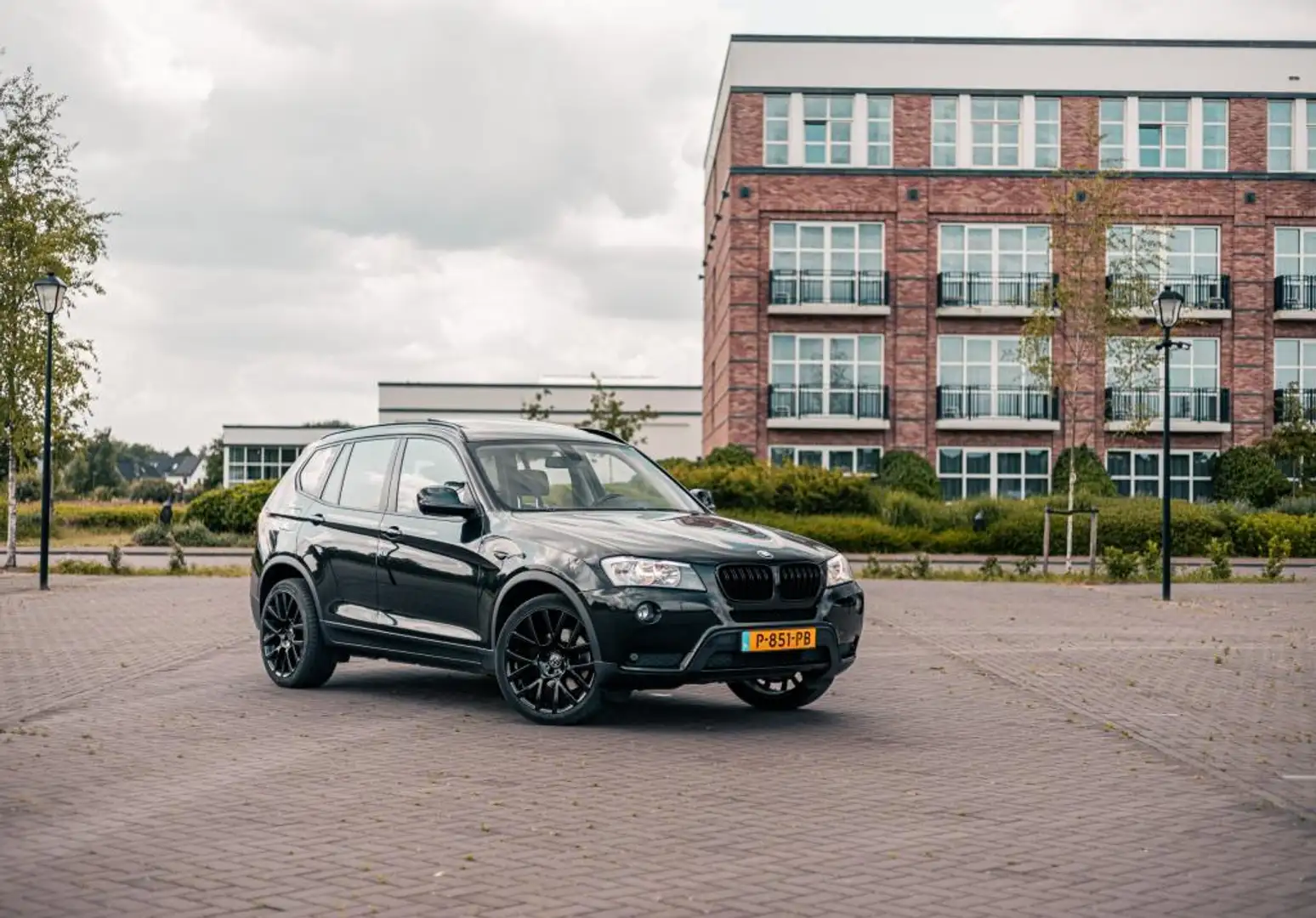 BMW X3 XDrive28i High Executive | Nette auto | Inruil Mog Zwart - 2
