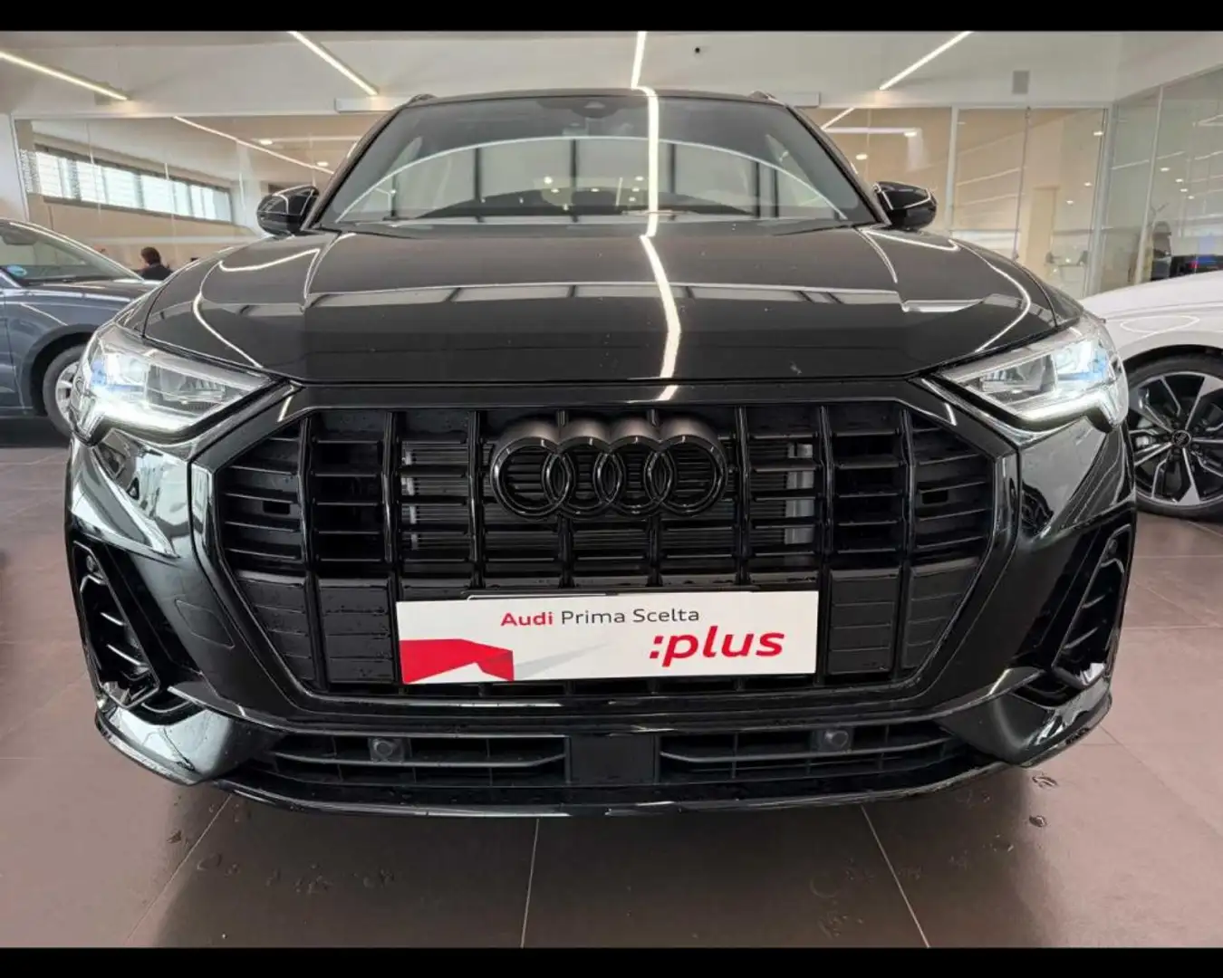 Audi Q3 45 TFSI E S TRONIC MY 24 Nero - 2
