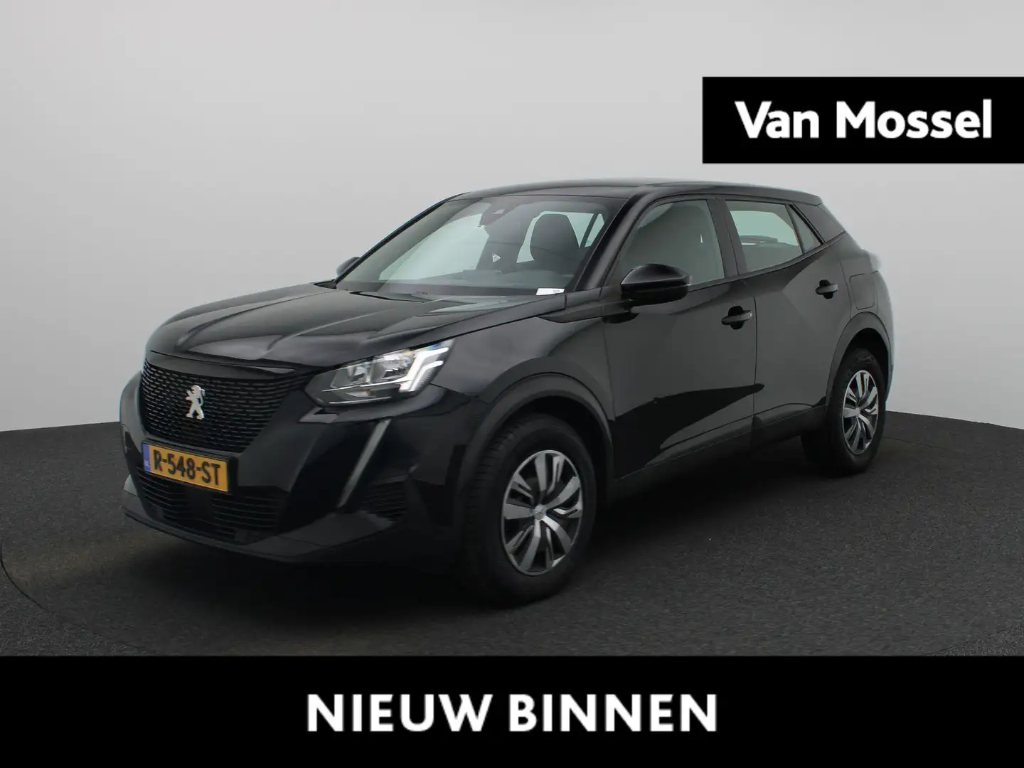 Peugeot 2008 1.2 PureTech Active NAVIGATIE | APPLE CARPLAY | PD Zwart - 1