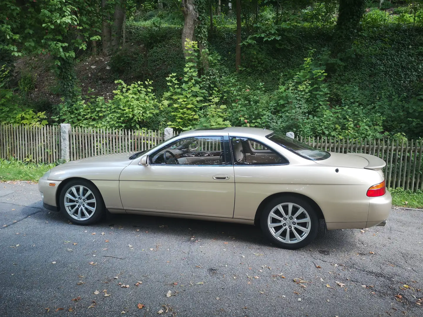Lexus SC 400 Złoty - 1