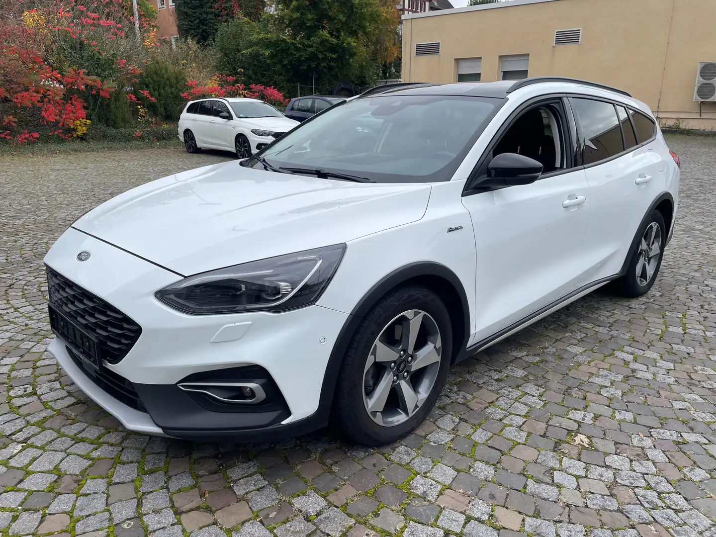 Ford Focus 1.5 Active Blanc - 1