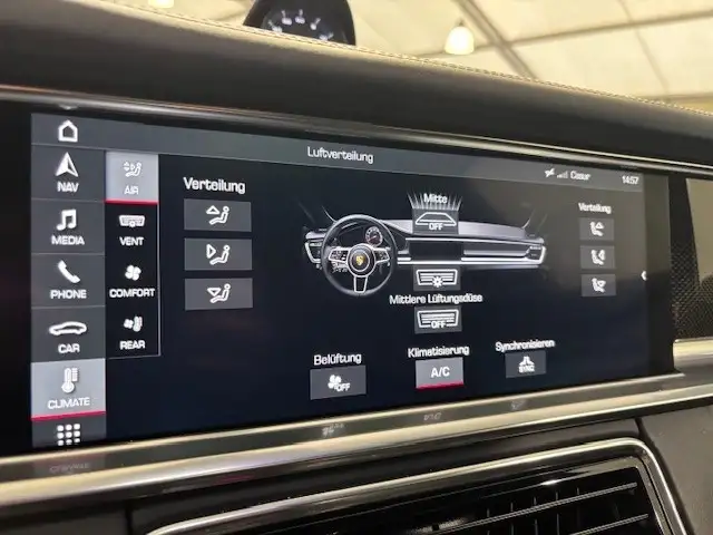 Porsche Panamera Turbo Aut. Ansicht 21