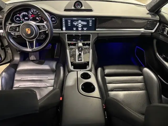 Porsche Panamera Turbo Aut. Ansicht 14