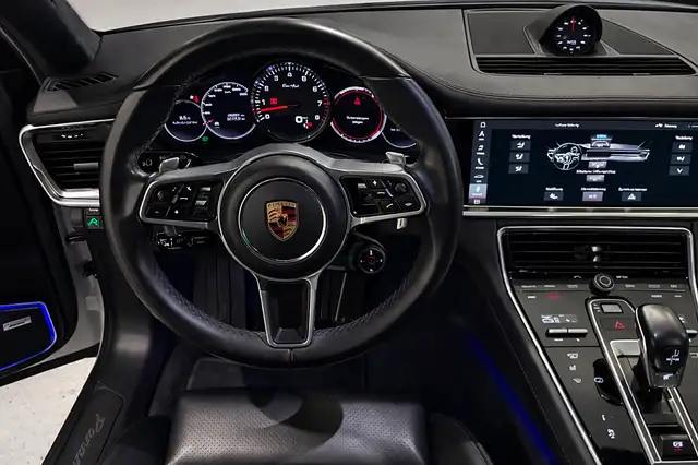 Porsche Panamera Turbo Aut. Ansicht 32