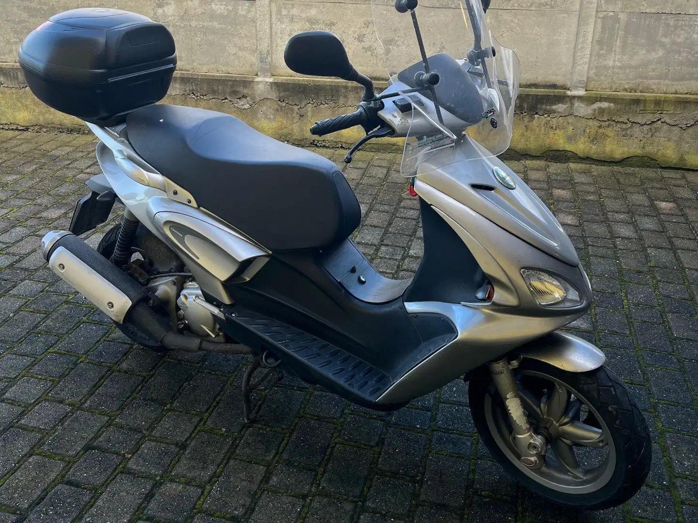 Benelli Velvet 250 Grigio - 2