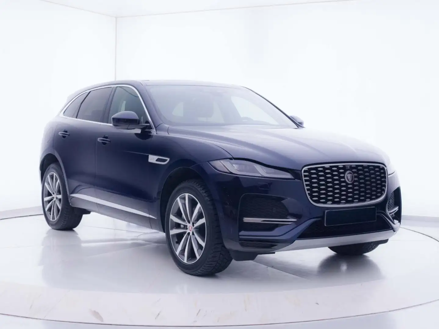 Jaguar F-Pace 2.0D l4 MHEV Standard HSE Aut. AWD 204 Azul - 1