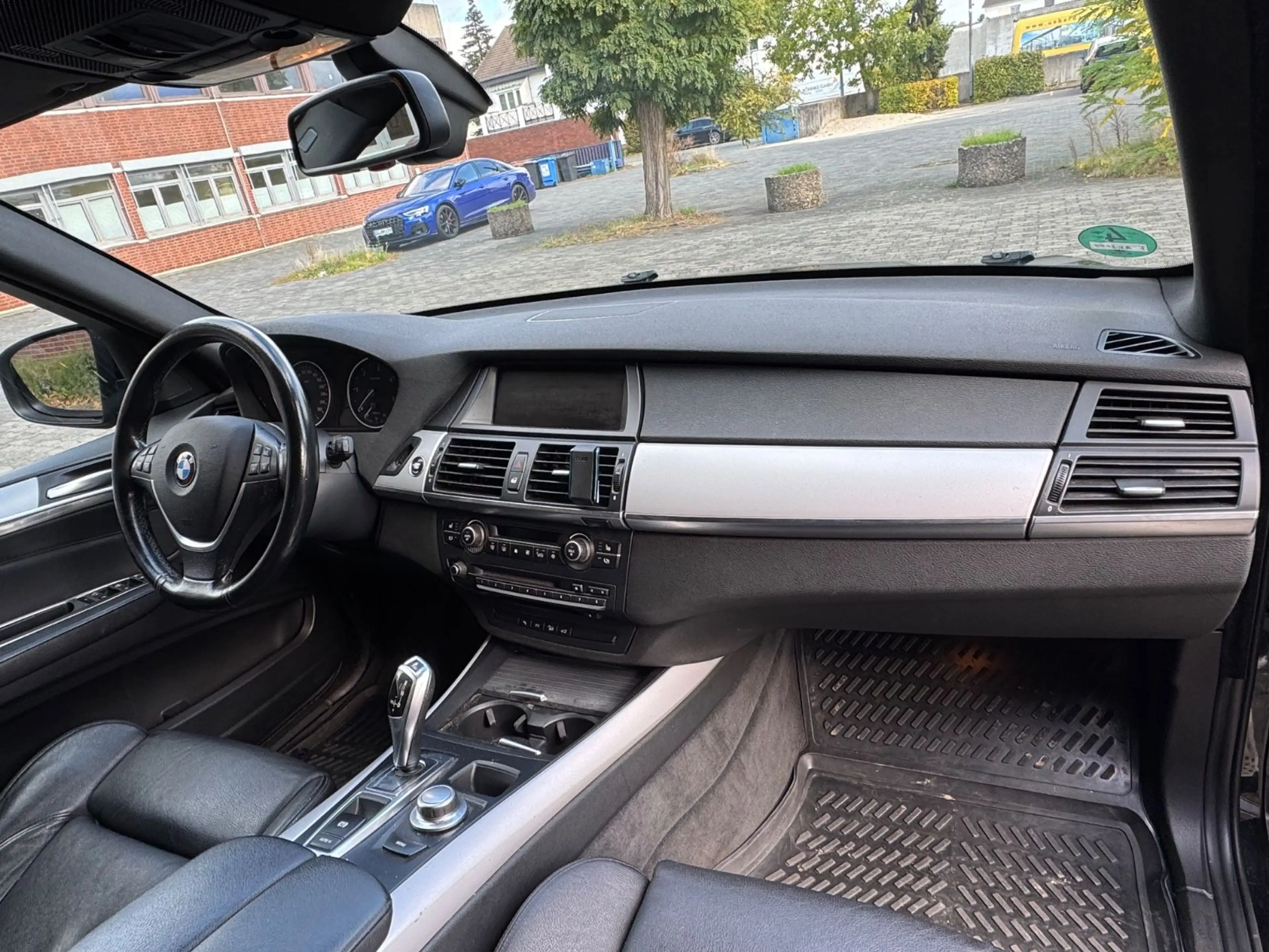 BMW X5 3.0 d Sport *7.STZ*PANO*XENON*NAVI*AHK*PDC* — photo 10
