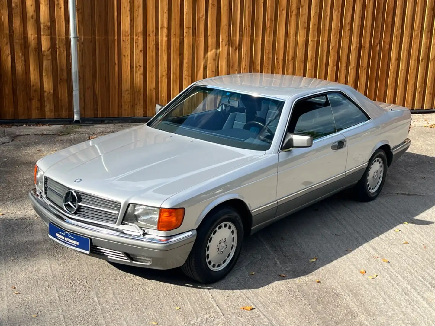 Mercedes-Benz 560 SEC 126er S-Klasse Coupe, nur 61.000 Km!!! Silber - 1