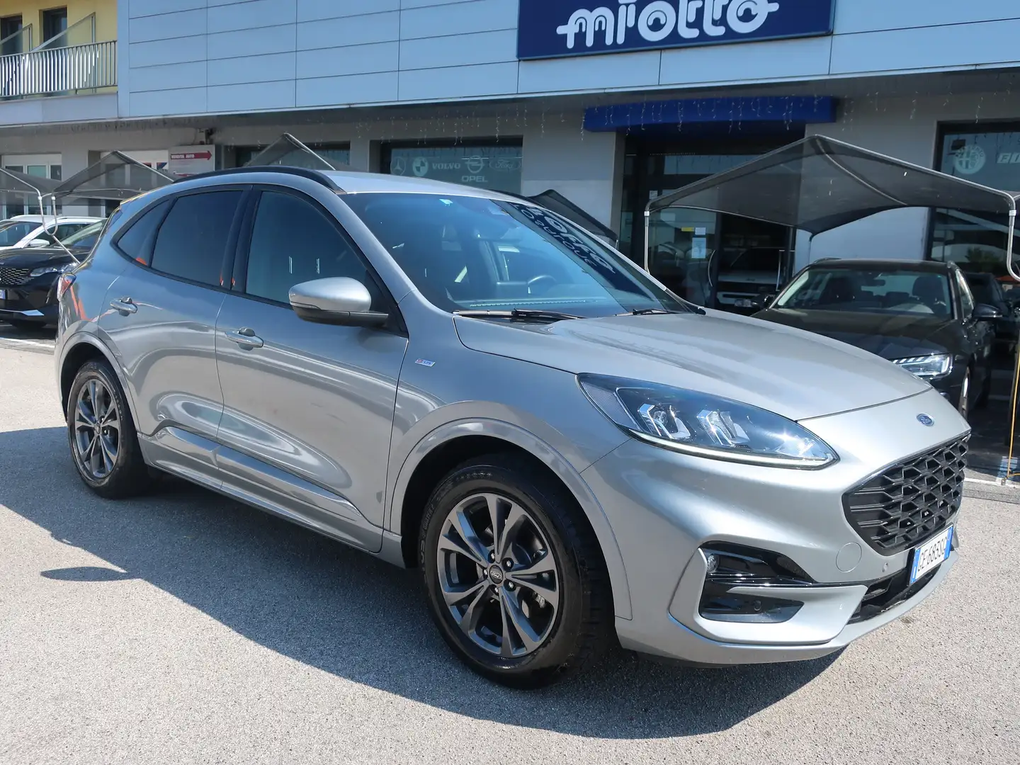 Ford Kuga Kuga 1.5 ecoblue ST-Line X 2wd 120cv autom. Grigio - 2