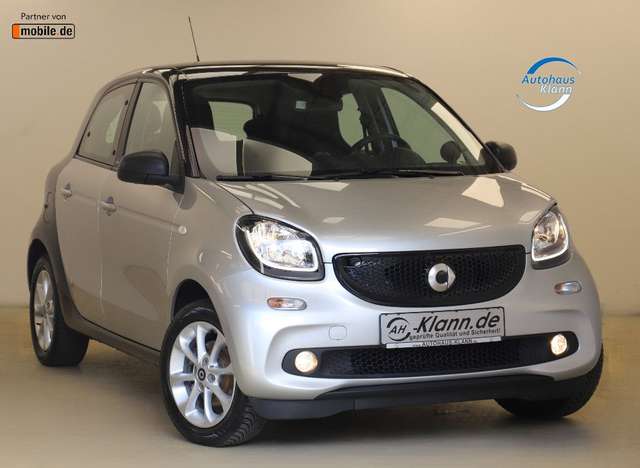 Imagine smart forFour 1.0 71PS Passion Klima PDC SHZ 1.Hand