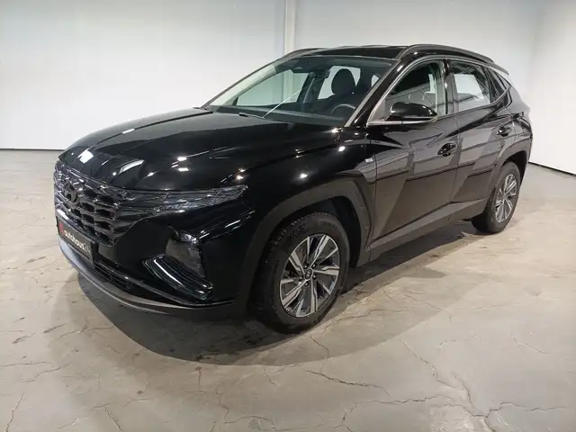 Hyundai Tucson view 3