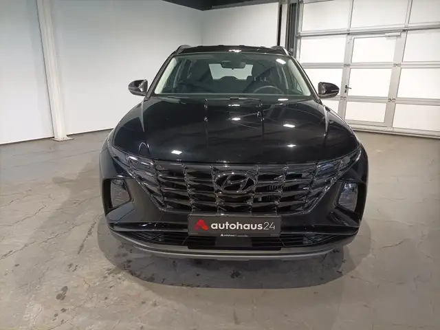 Hyundai Tucson view 2