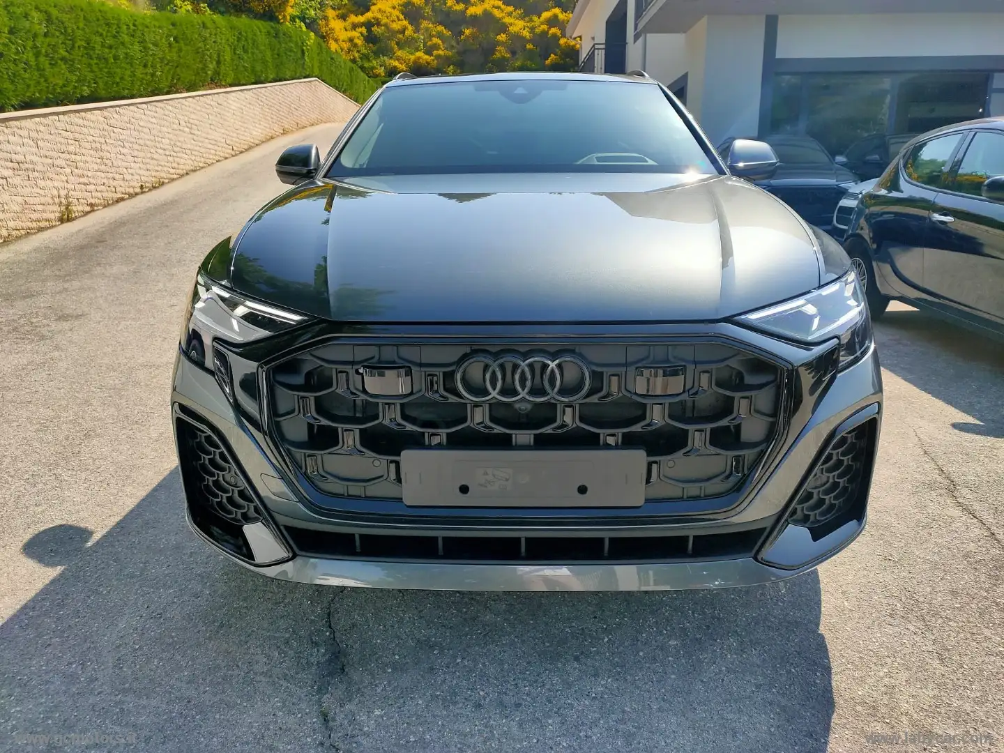 Audi Q8 50 TDI 286 CV quattro tiptronic Grau - 2