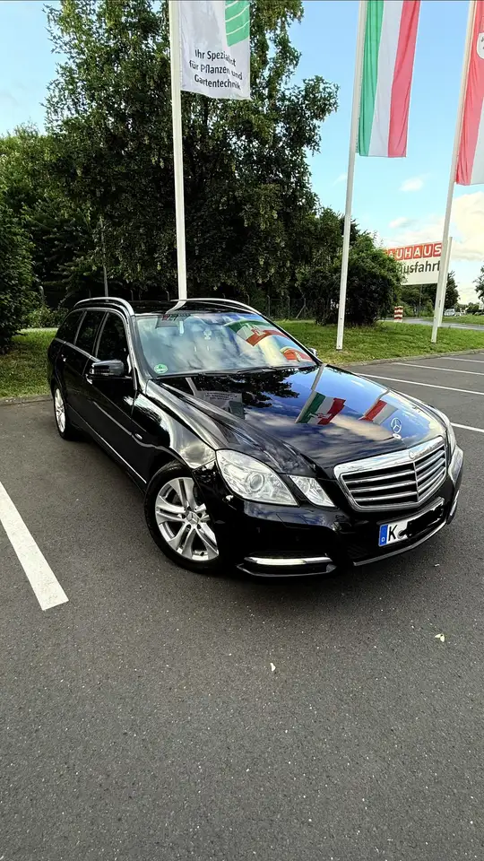 Mercedes-Benz E 220