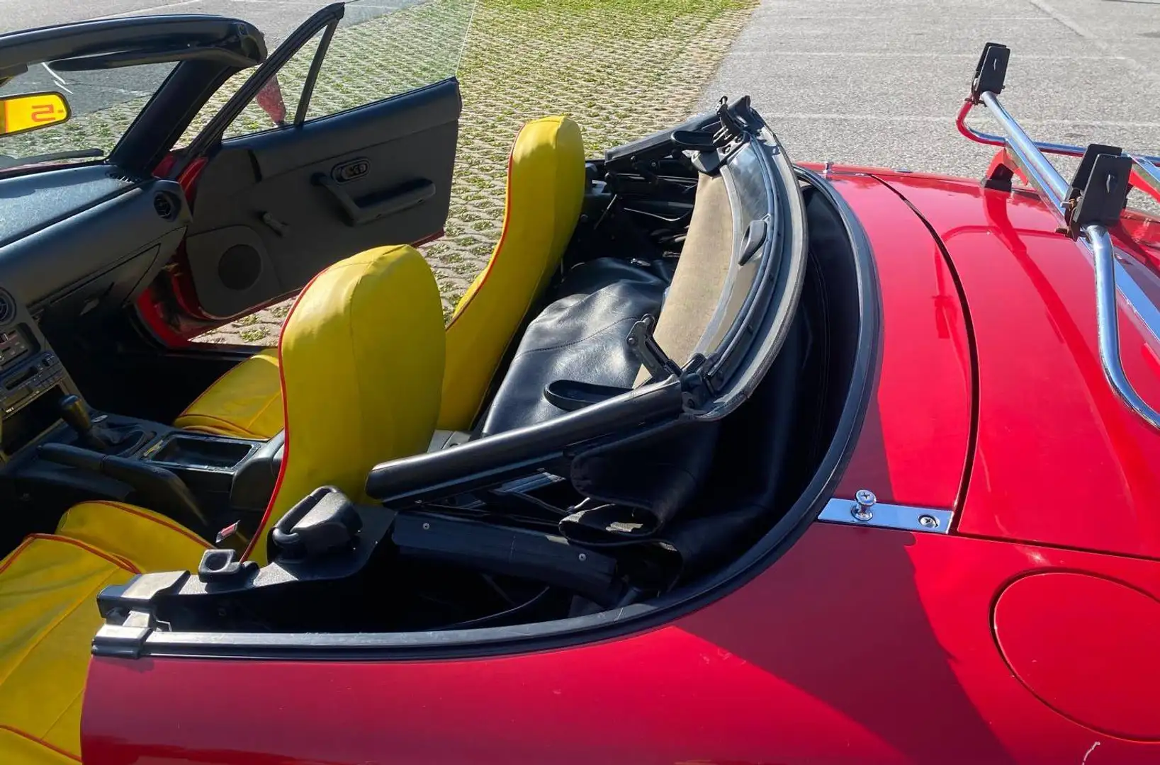Mazda MX-5 MX-5 16V Rot - 2