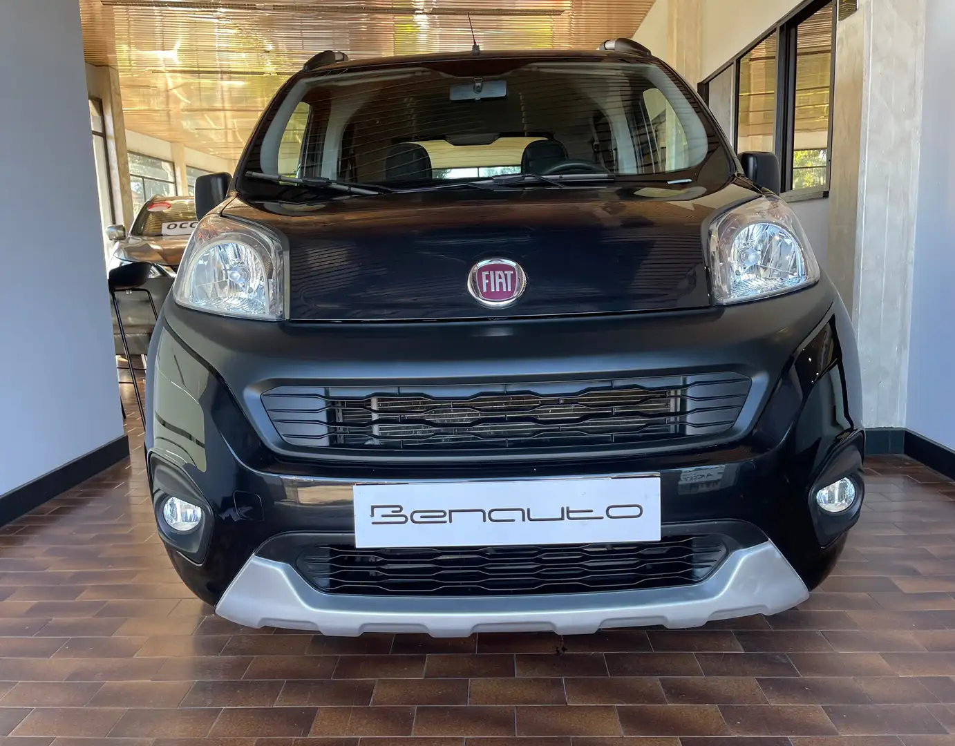 Fiat Qubo 1.3 mjt 16v Trekking 80cv my19 GOMME4STAG Noir - 2