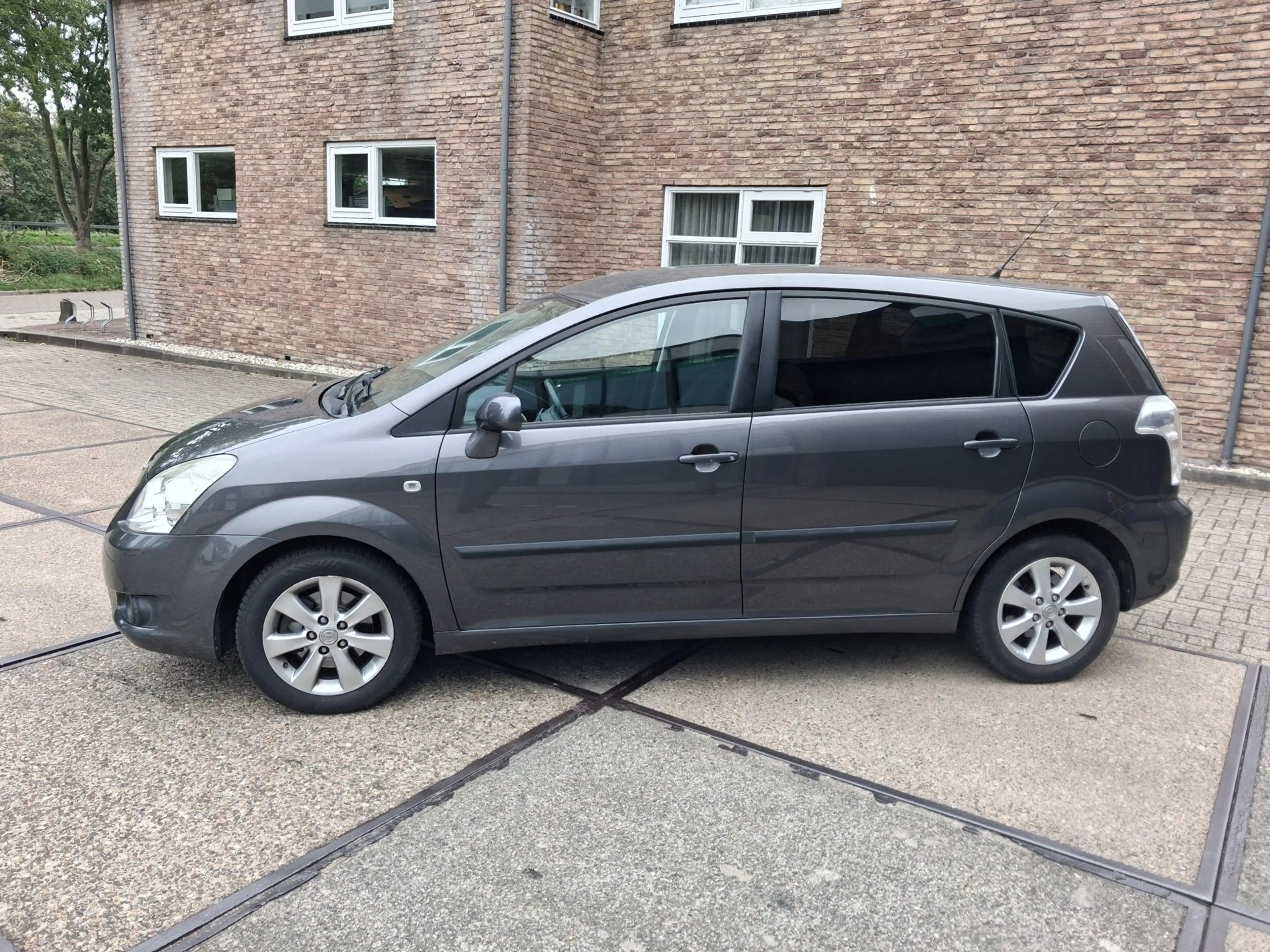 Toyota Verso 1.8 VVT-i Luna 7persoons (((automaat))) — photo 2