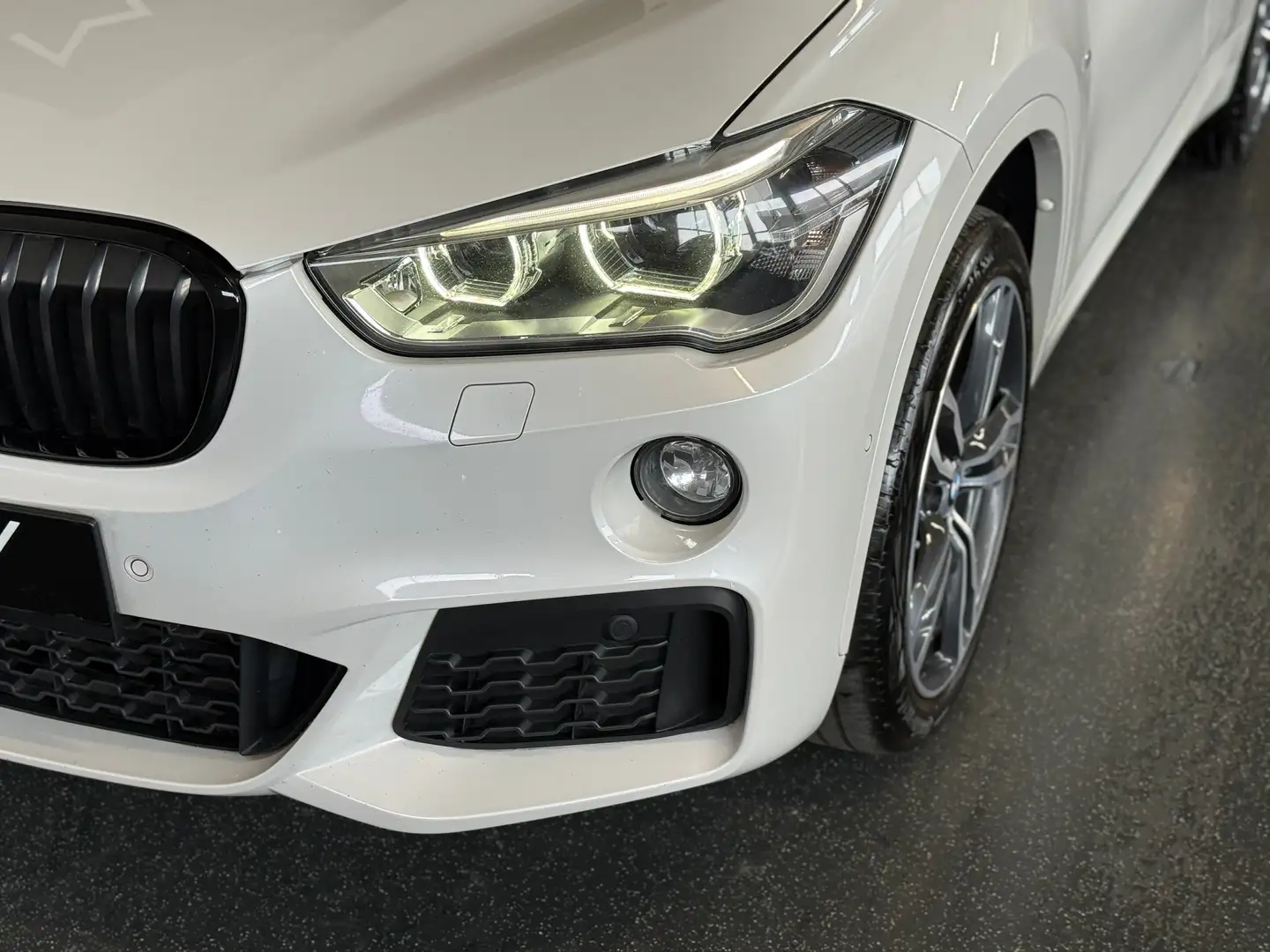 BMW X1 xDrive 25 d F48 M Sportpaket Finanzierung Weiß - 2