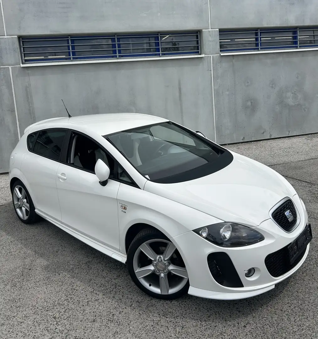 SEAT Leon GT*PICKERL+STEUERKETTE*TOP GEPFLEGT* - 1