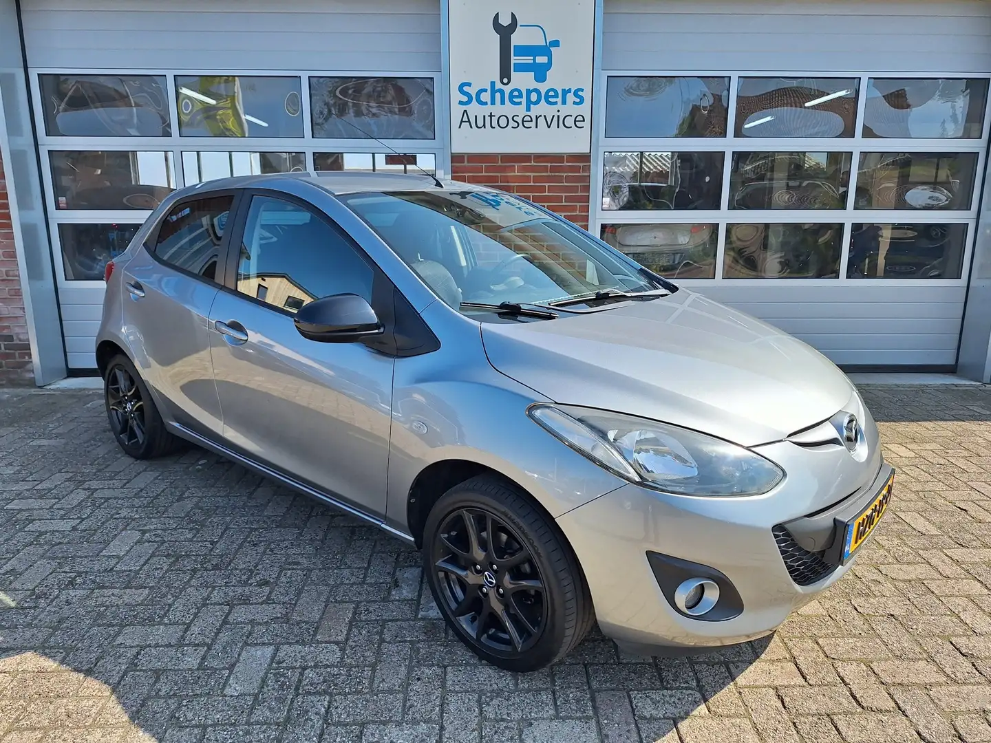 Mazda 2 1.3 TS Plus Kenko - Stoelverw./Standk./Regensens. Gris - 2