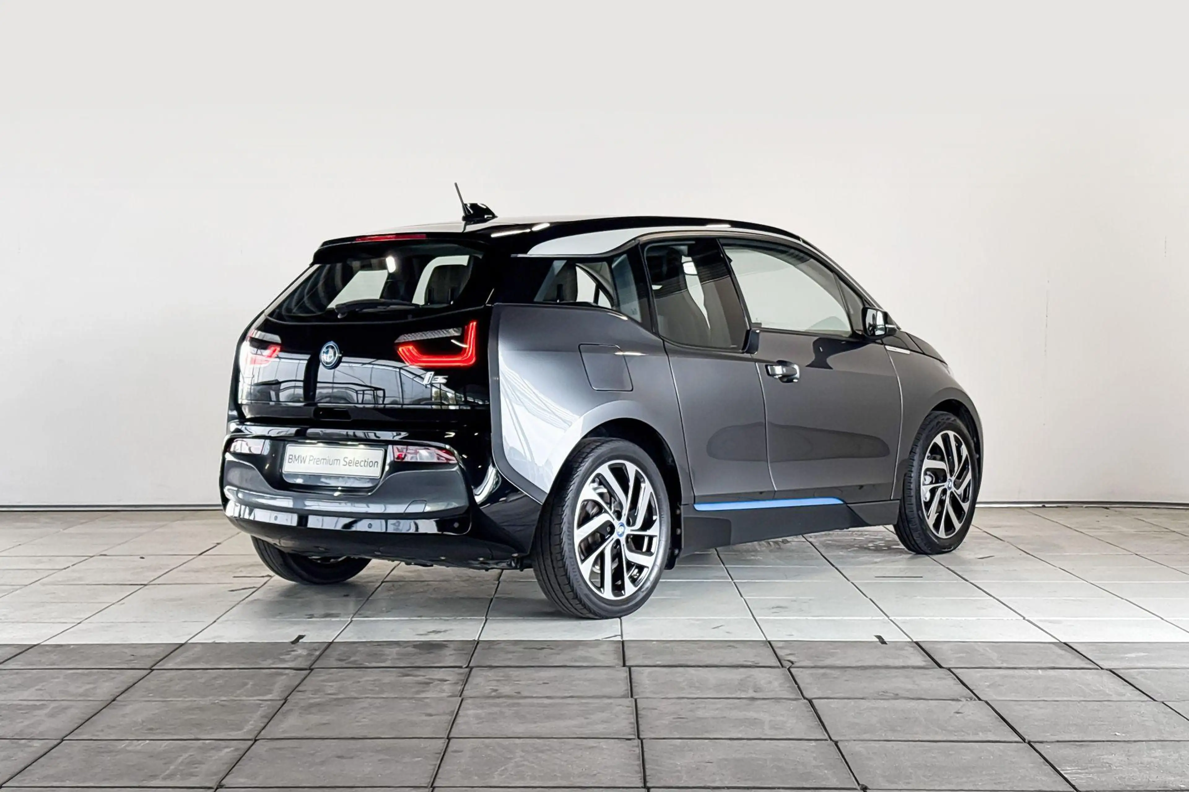 BMW i3 Business Edition 120Ah 42 kWh - Verwacht: oktober — photo 7