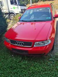A4 Avant 2.4 li, 6 Zylinder Maschine