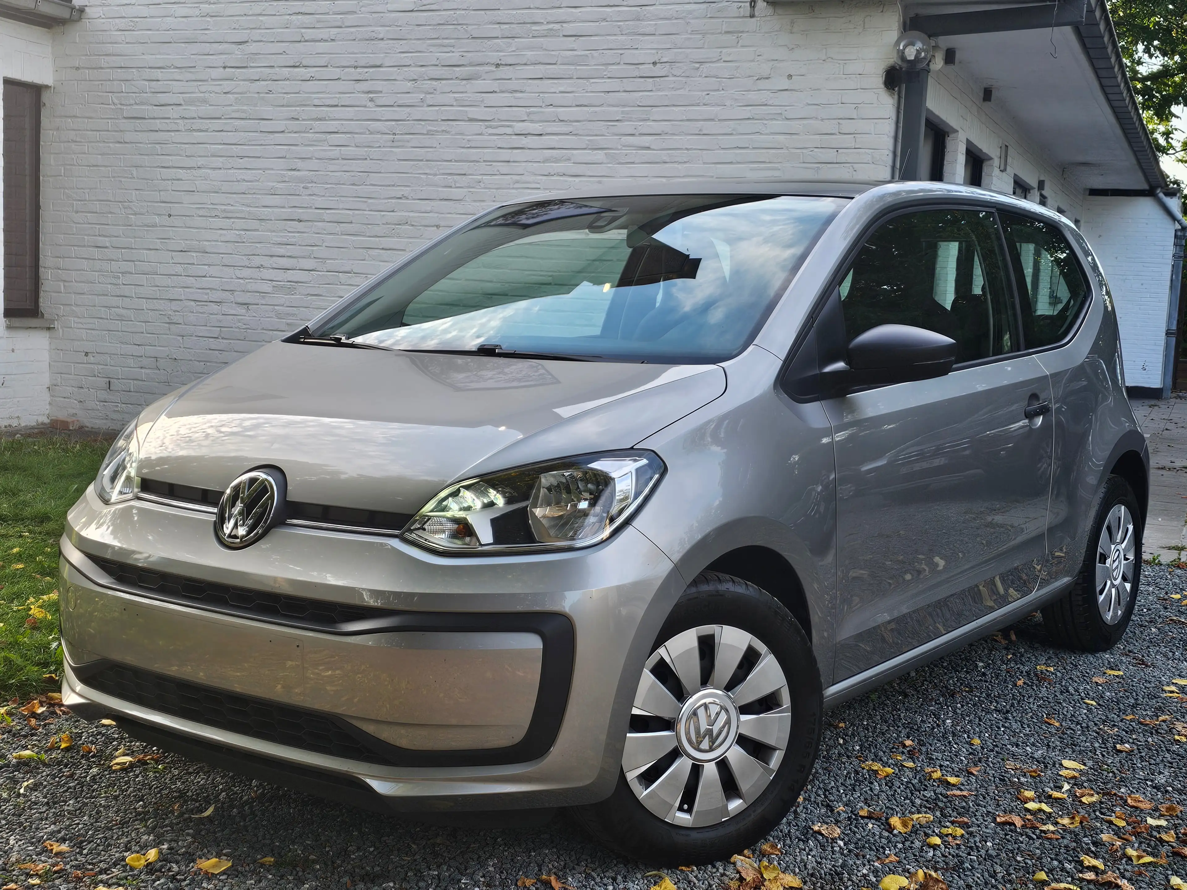 Volkswagen up! 1.0i * 1 MAIN ** 80 000 KM ** CAR PASS * — photo 3