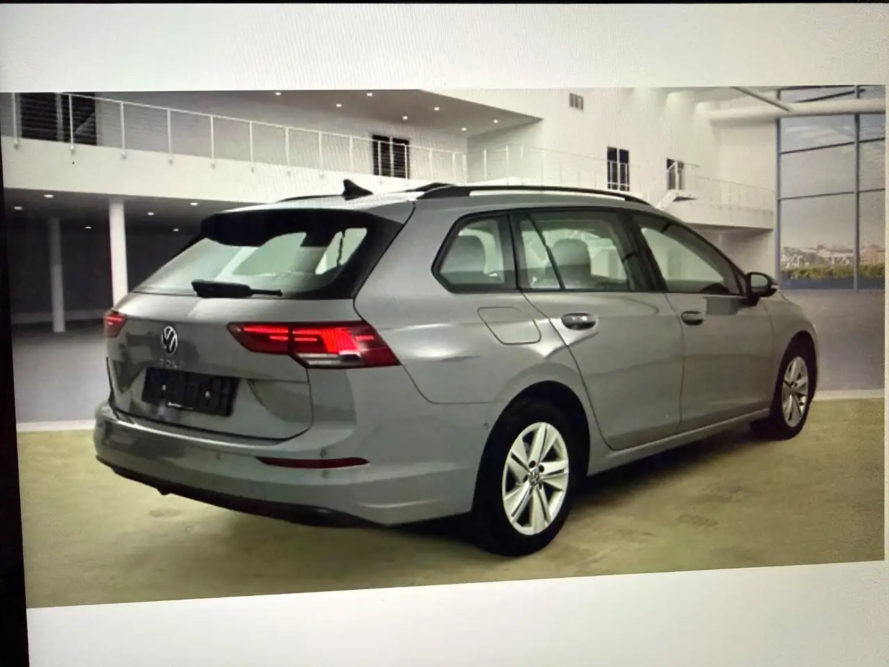 Volkswagen Golf VIII Life AUTOMATIK Virtuel Navi PDC Tempo, миниатюра 4