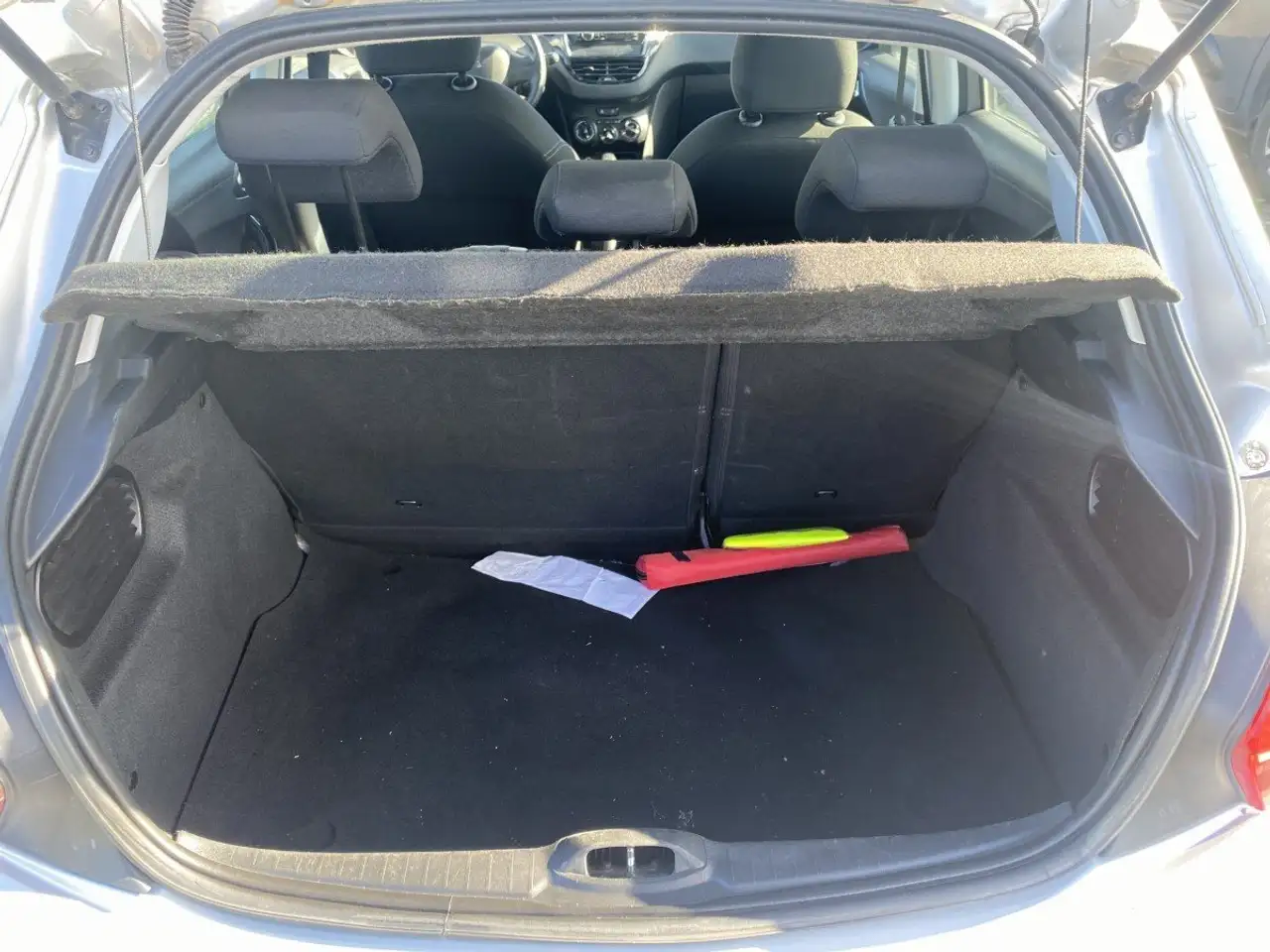 Peugeot 208 208 — photo 5