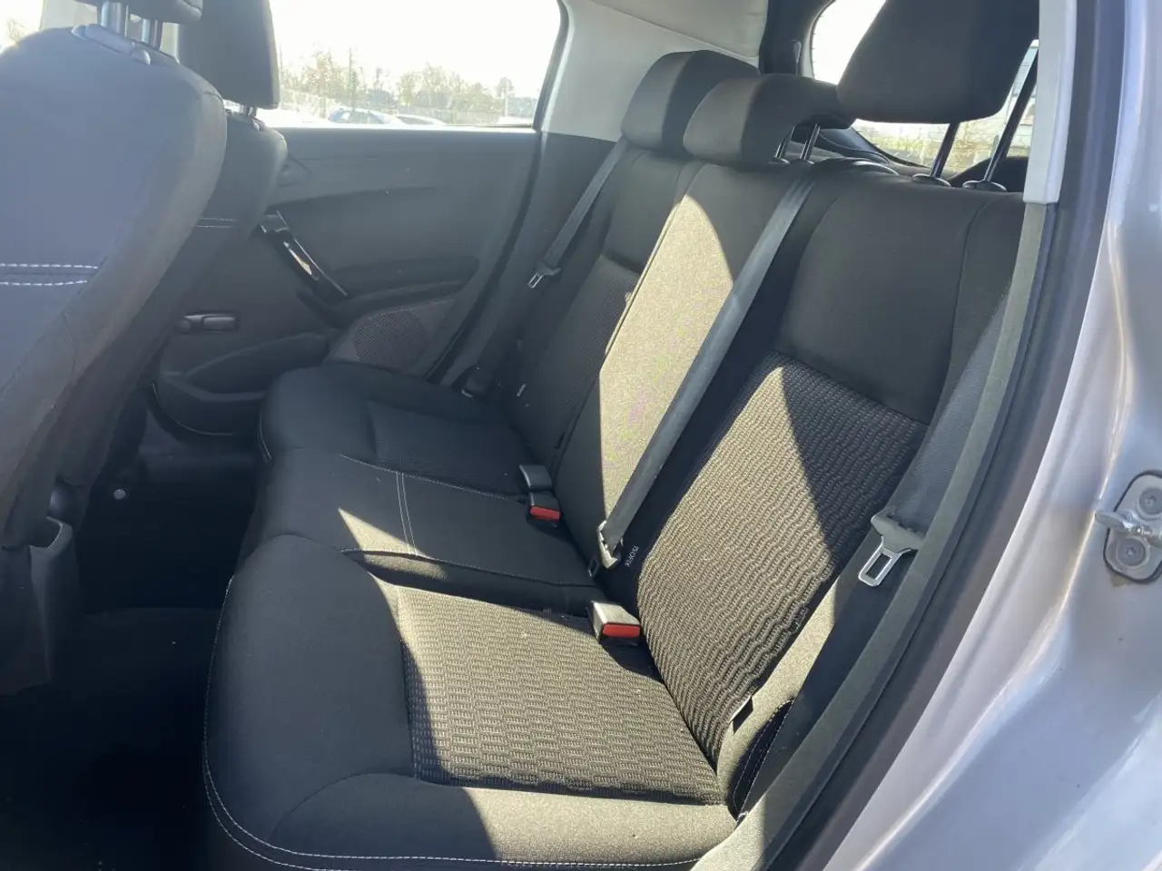 Peugeot 208 208 — photo 4