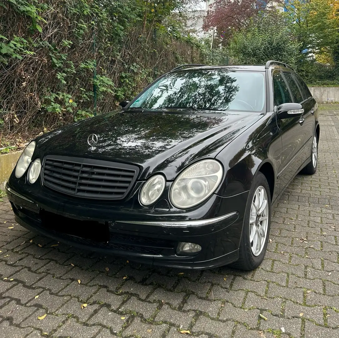 Mercedes-Benz E 320 E 320 T CDI (211.222) Avantgarde Leder AHK Schwarz - 1