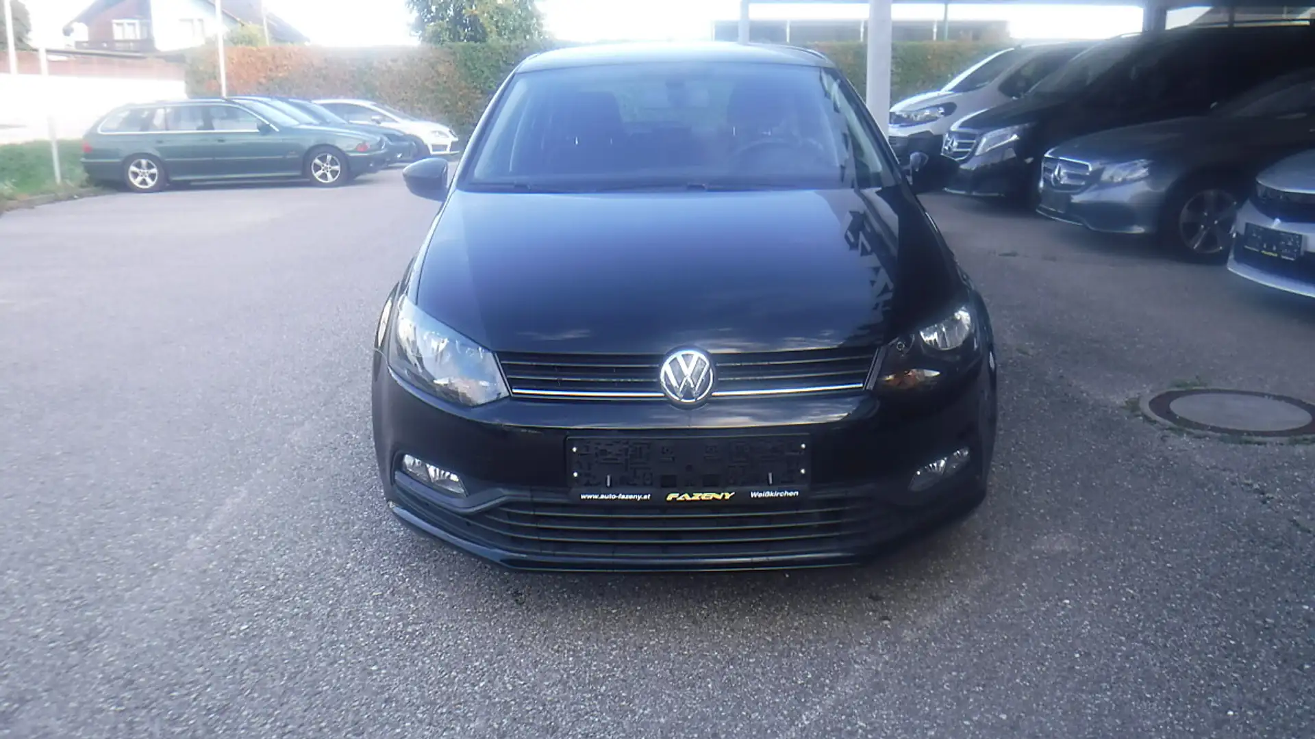 Volkswagen Polo Trendline 1,0 BMT Schwarz - 2