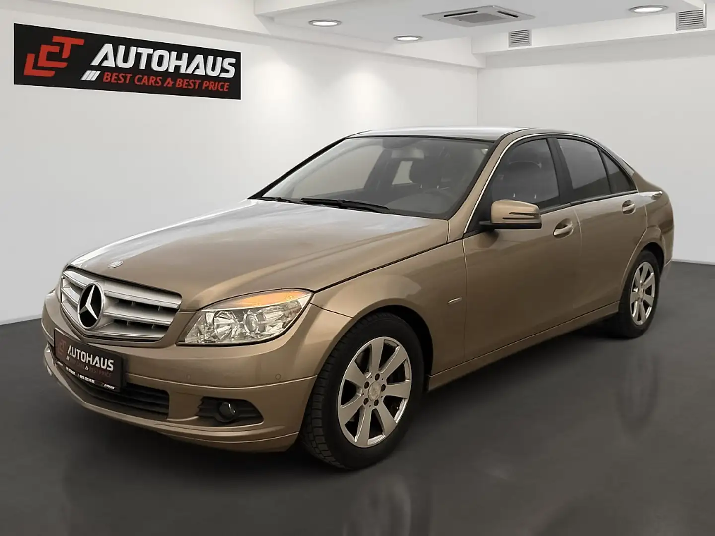 Mercedes-Benz C 200 Classic BlueEfficiency CDI |SITZHEIZUNG| Zlatna - 1