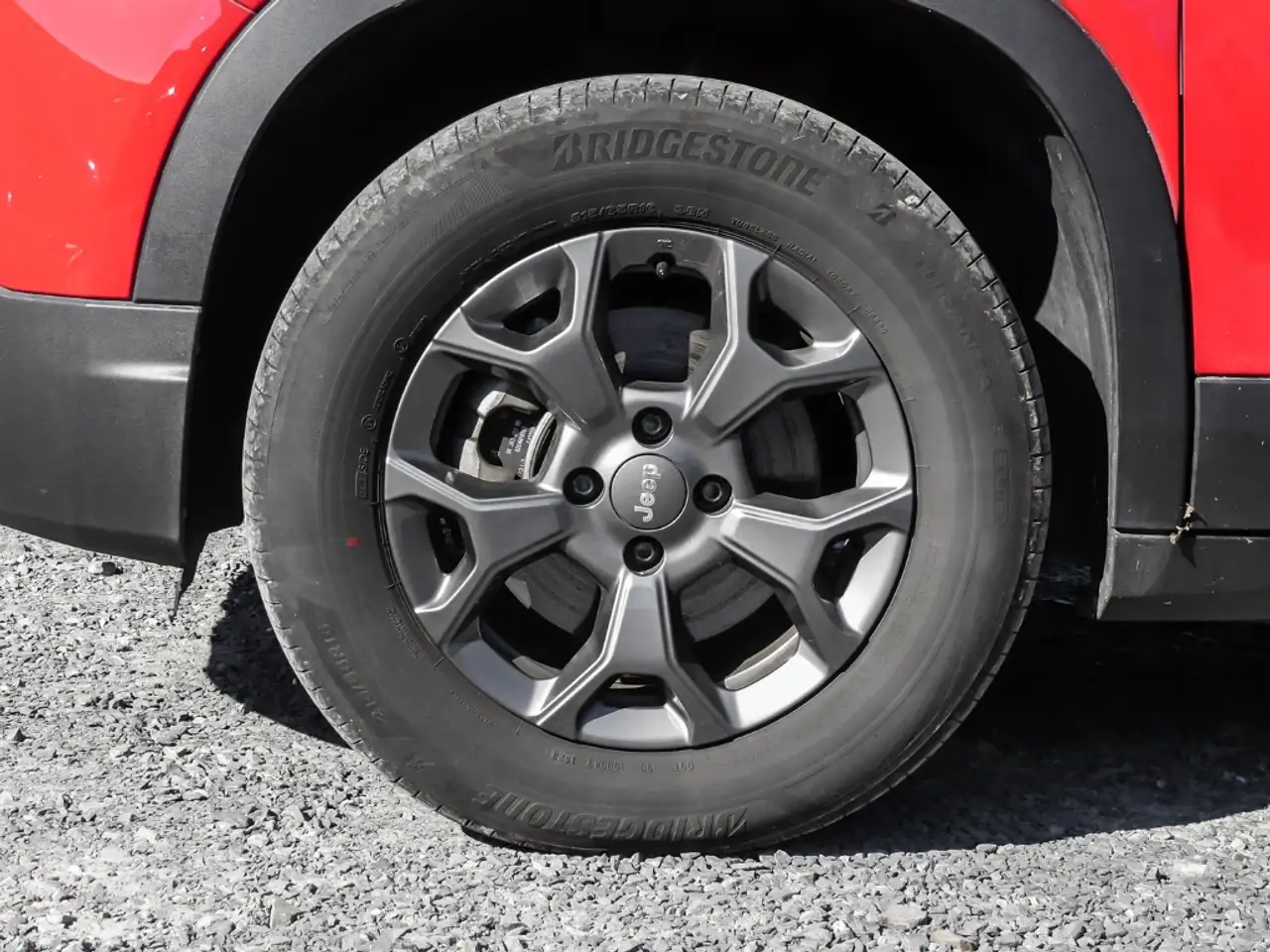 Jeep Avenger Longitude Electric LED Apple CarPlay Android Auto 3