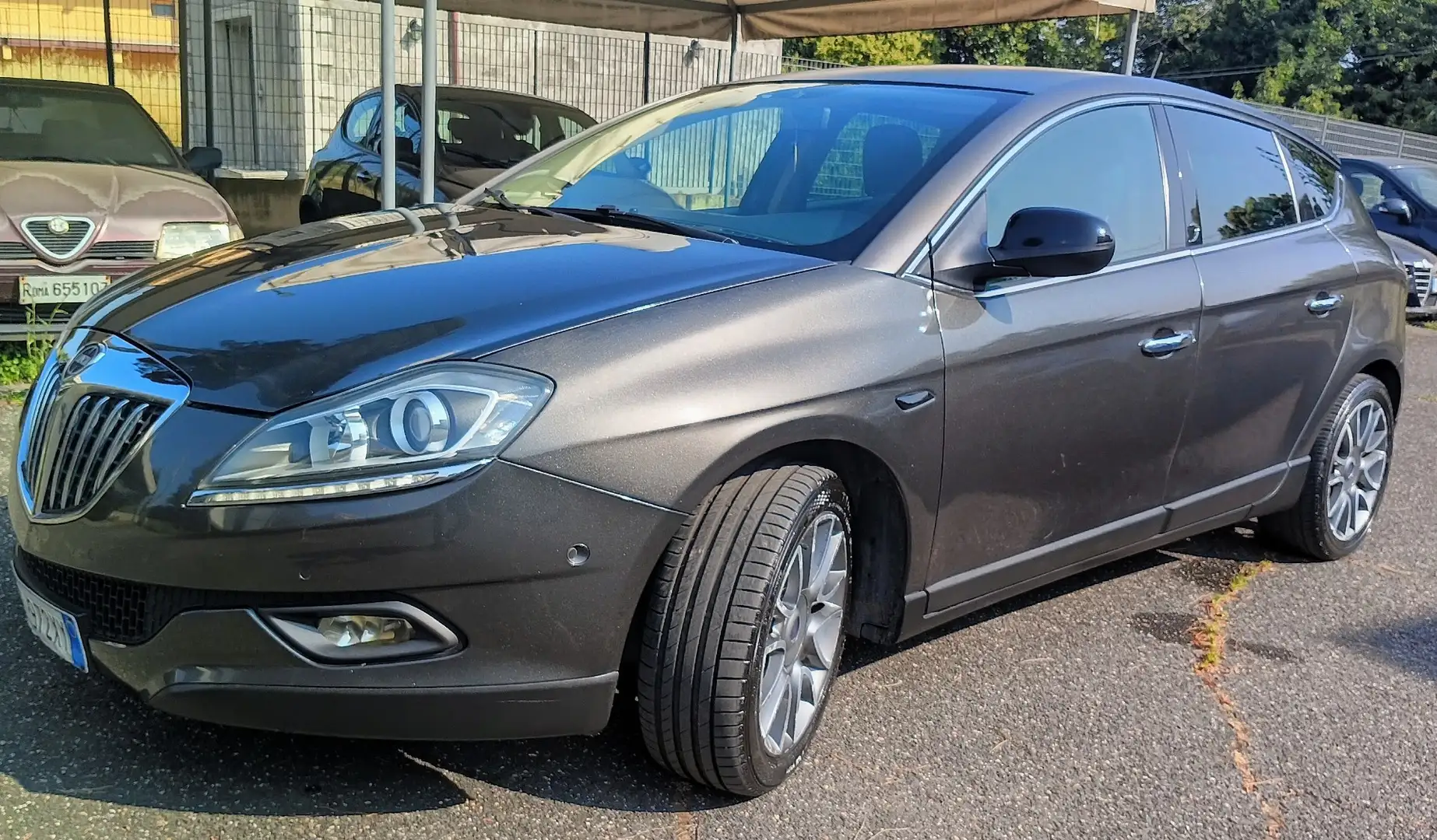 Lancia Delta 1.8 di tjt Oro 200cv sportronic - 1