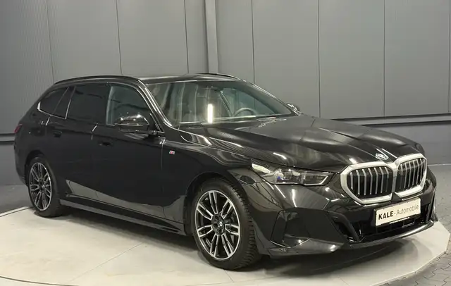 BMW M view 8
